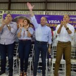 PARED PEREZ RECIBE OVACION