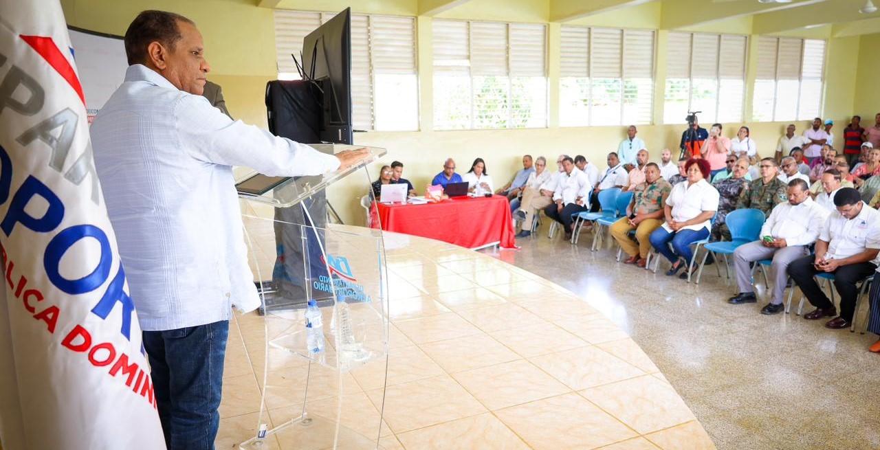 El subdirector Luis Cabrera, habló en representación del director ejecutivo del DA, Víctor Pichardo