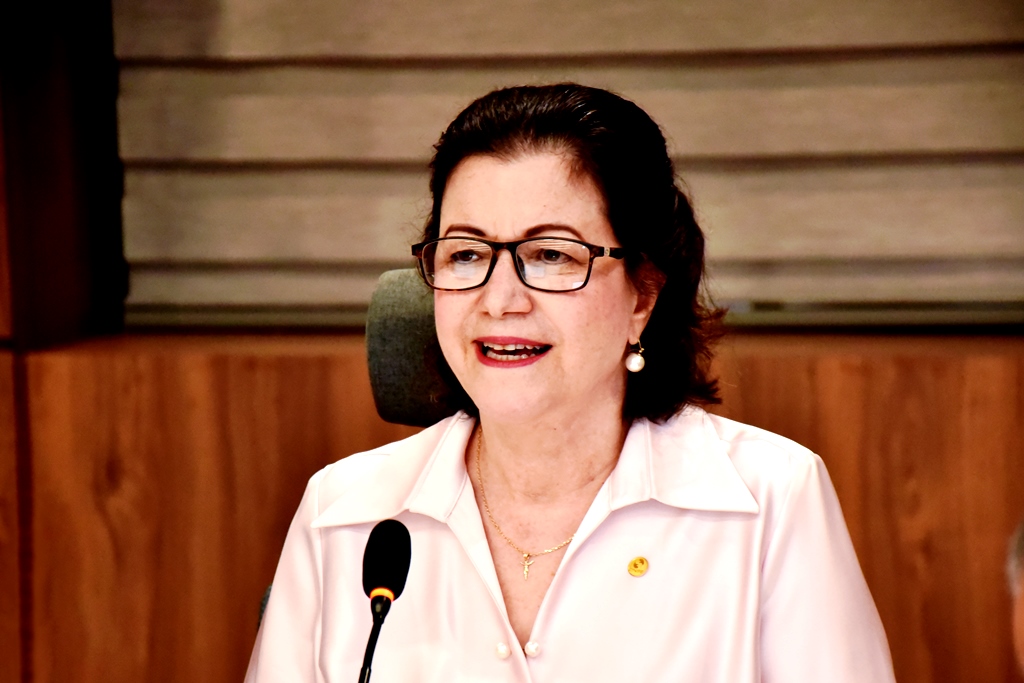 Aura Celeste Fernández Rodríguez