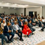 ASPIRANTES ESCUCHAN COMISIÓN DE LA JCE